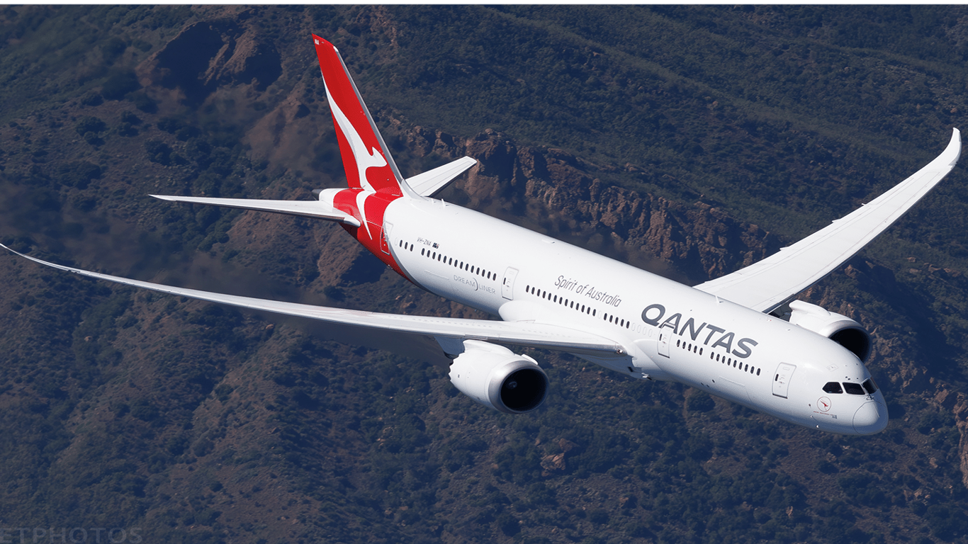 Qantas готує новий літак: він зможе летіти 22 години без дозаправки