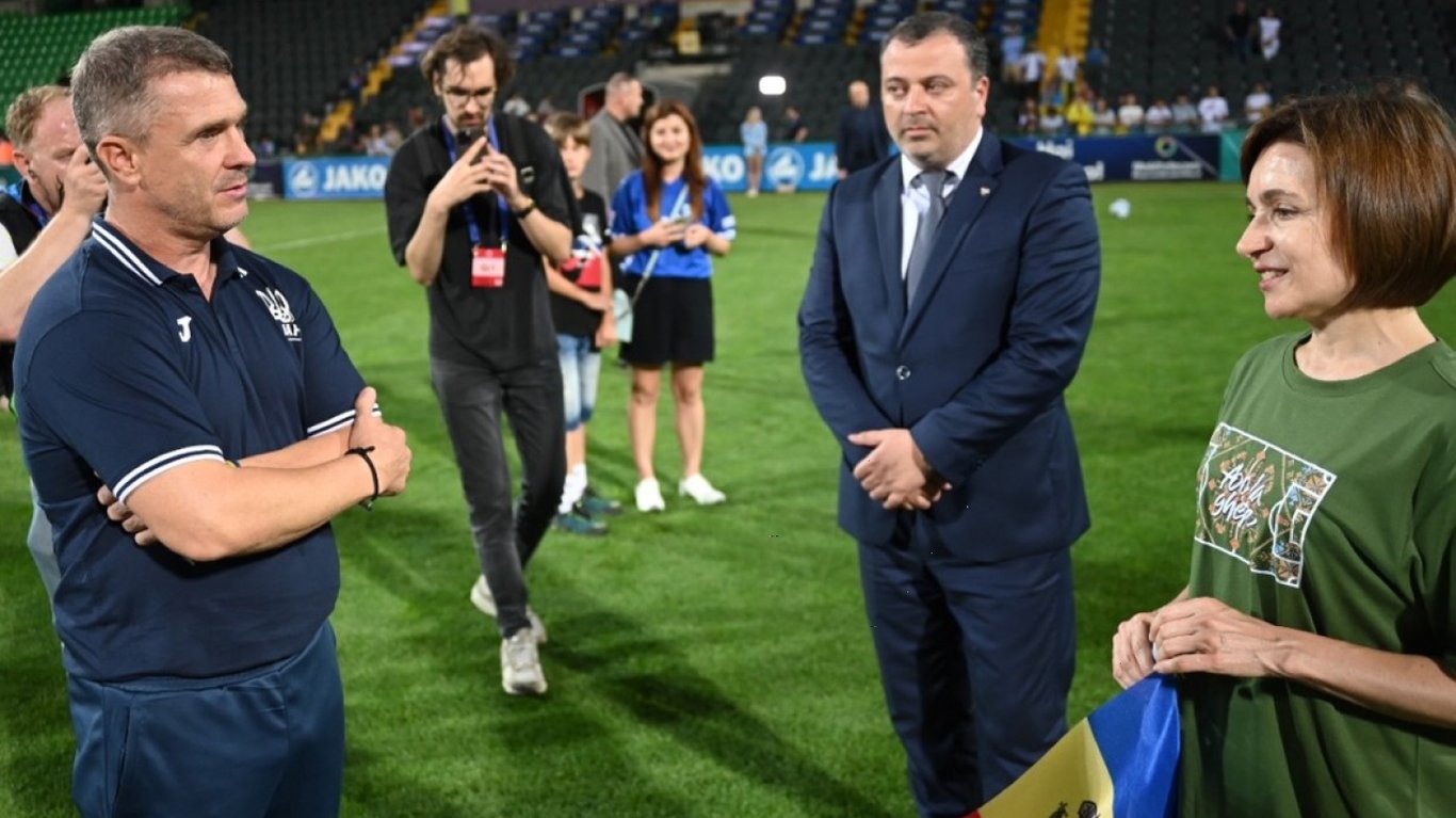 Сергій Ребров та Майя Санду