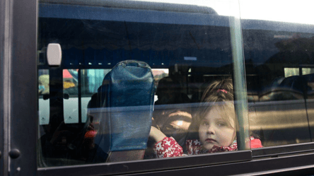 По меньшей мере 285 украинских детей из Донбасса оказались в детдомах РФ, — СМИ - 290x166