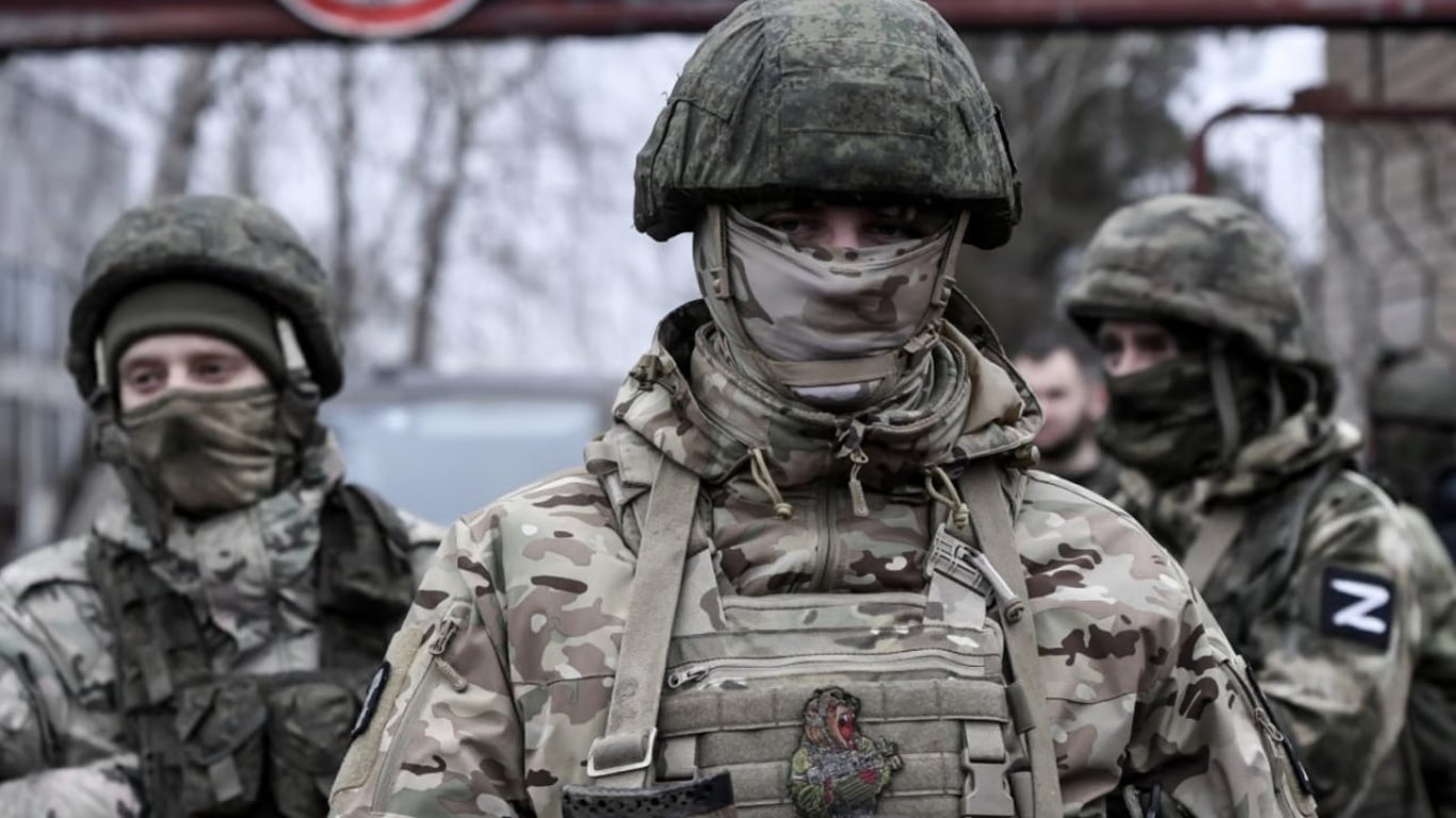 РФ відправить окупантів у наступ без необхідної кількості зброї — в ISW назвали причину