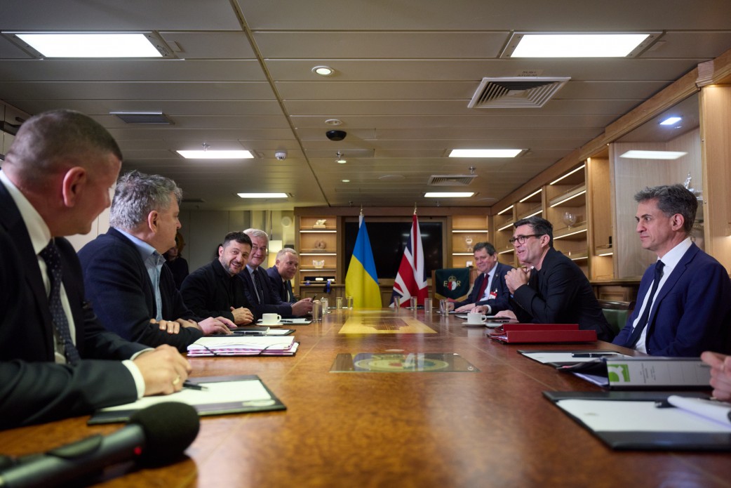 Зеленський і прем'єр Британії обговорили захист неба, моря та спільне виробництво зброї - фото 3