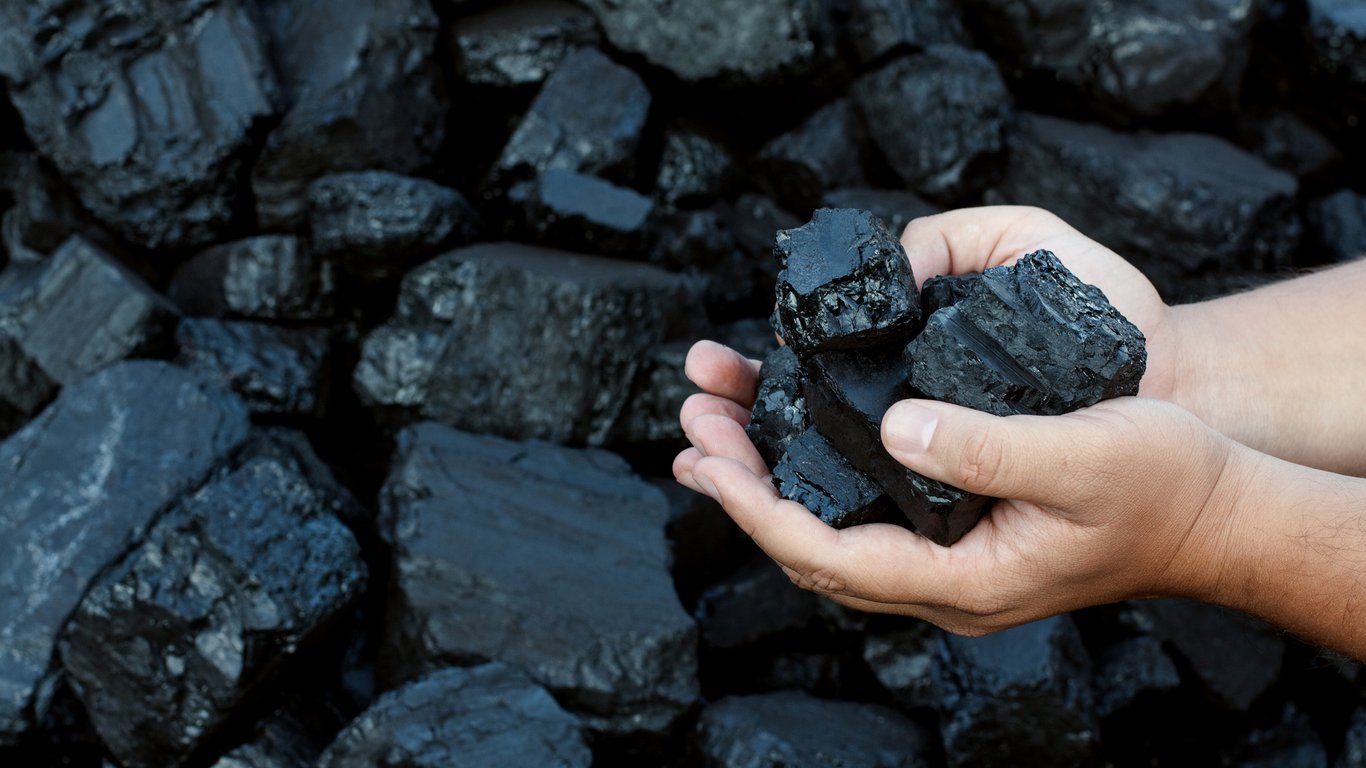 Як економити на опаленні — скільки коштує 1 тонна вугілля в Україні - 64x64