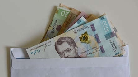 Зарплаты учителей в январе — на какие суммы увеличатся оклады - 285x160