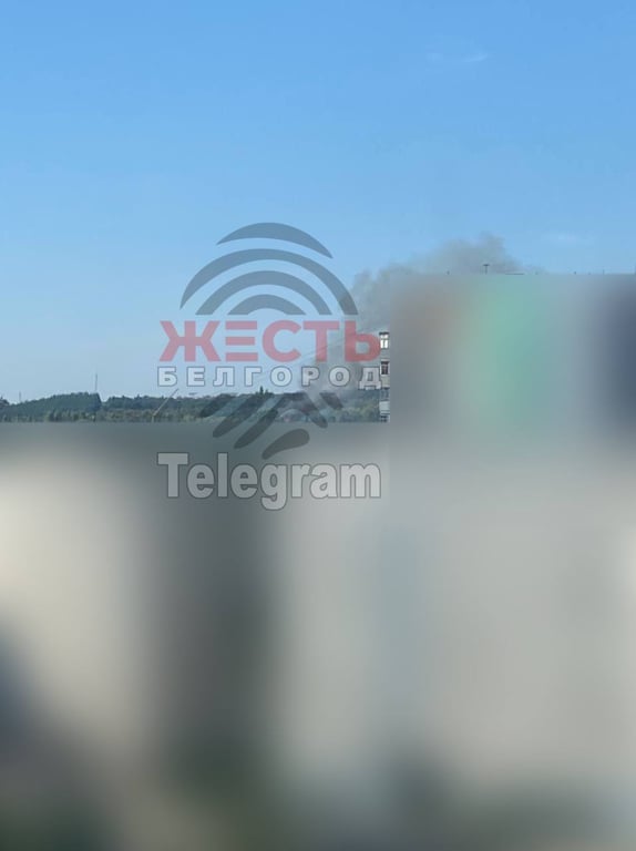 Дим після вибухів у Бєлгородській області 8 вересня