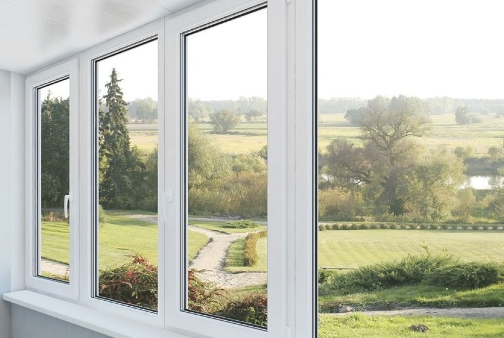 Як помити вікна без зусиль та розводів за допомогою несподіваного засобу - фото 1