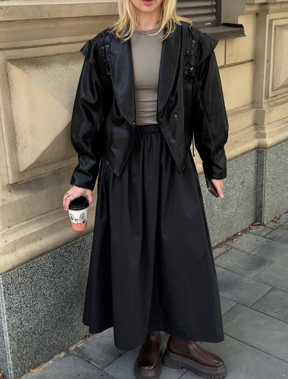 Яка спідниця є чудовим варіантом для вечора