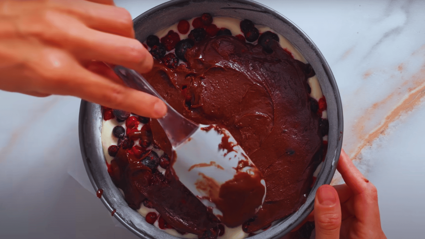 шоколадний пиріг як торт