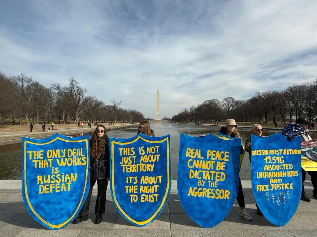 Акція на підтримку України у Вашингтоні