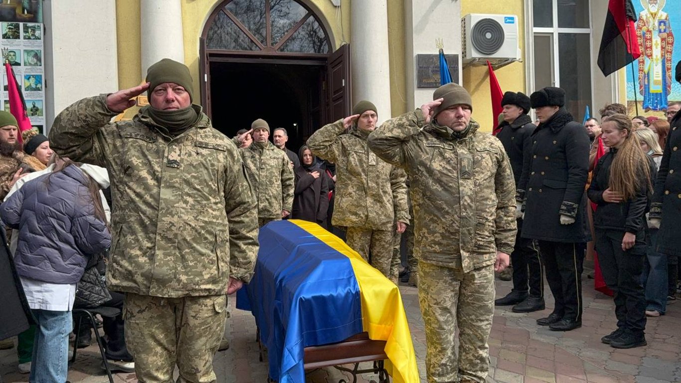 Одесити попрощалися з активістом Дем'яном Ганулом