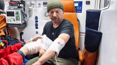 Журналісти "Інтера" потрапили під обстріл у Краматорську — відео - 285x160