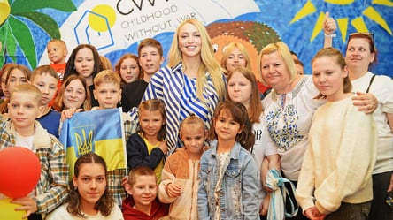Зрители шоу "Дорослі дівчата" задонатили 250 тыс. грн для эвакуированных детей-сирот - 285x160
