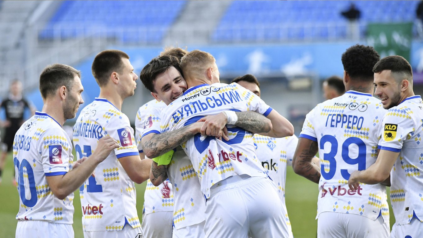 Виталий Буяльский