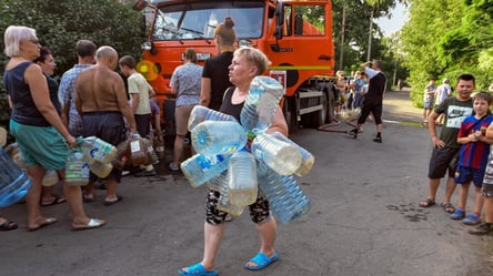 У ДНР ходять по великому у пакет, а за скарги пропонують саджати - 285x160