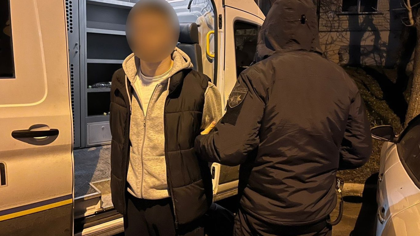 Нелегальна втеча за кордон: юрист роз'яснив кого судитимуть