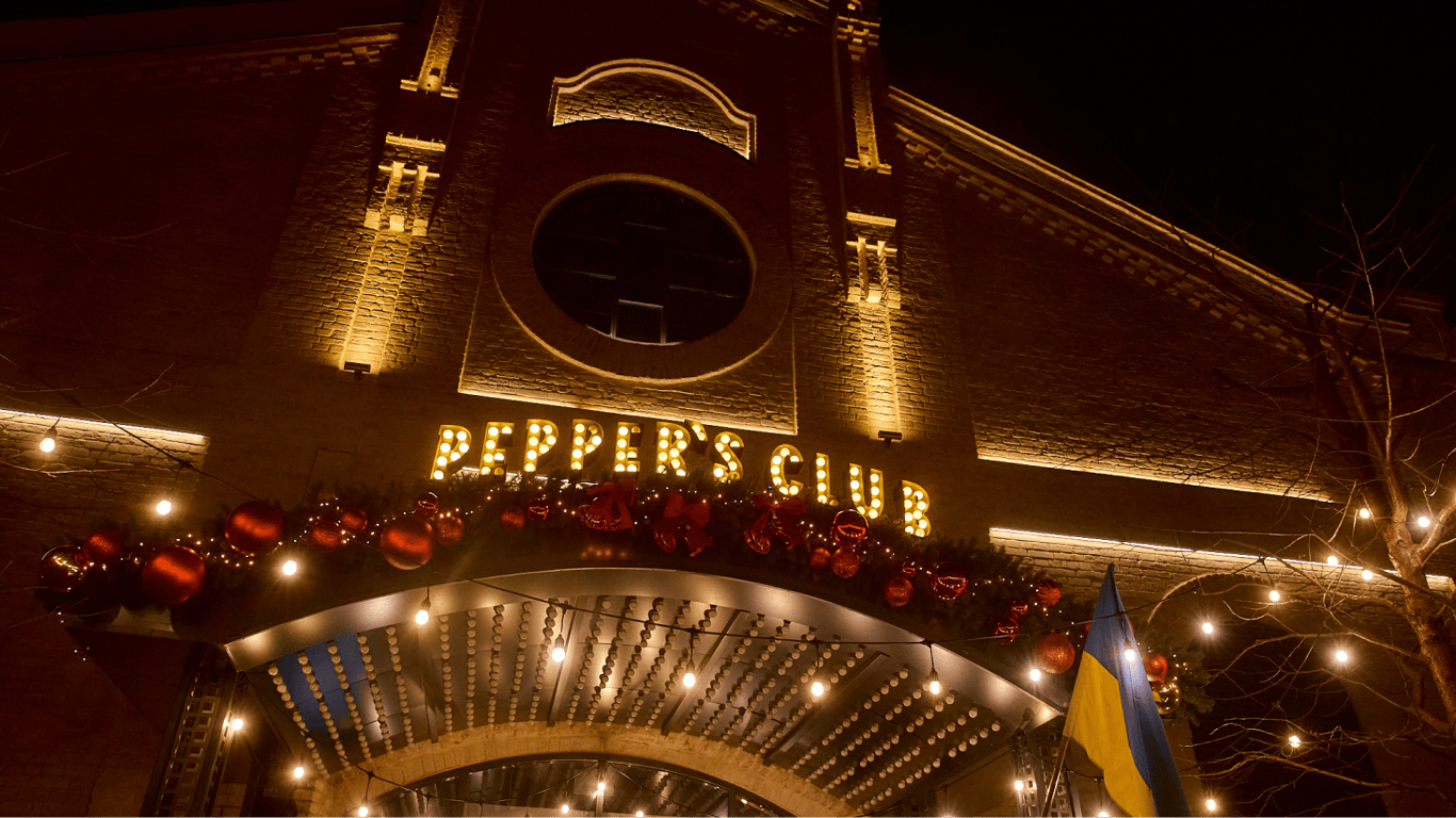 Фолк от МОВА и ZGARDA: афиша апреля в Caribbean Club и Pepper's Сlub