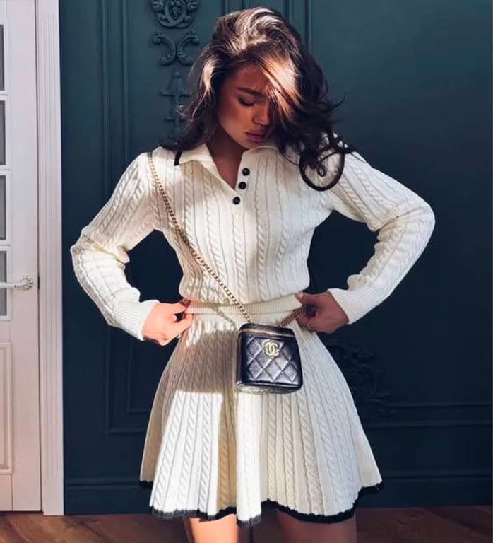 Вязаная одежда выглядит довольно элегантно.