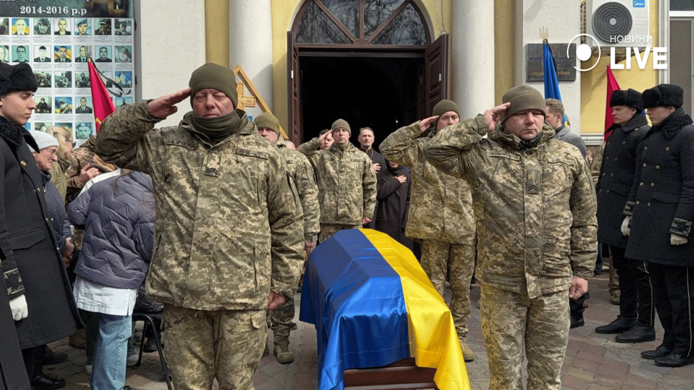 Прощання з одеським активістом Ганулом затягнулося - фото 1