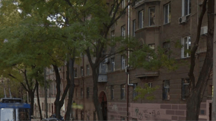 Трикімнатна квартира в центрі Одеси – вартість - 285x160