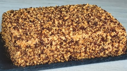 Торт на кефірі за 15 хвилин: бюджетний десерт до чаю, який завжди вдається - 285x160