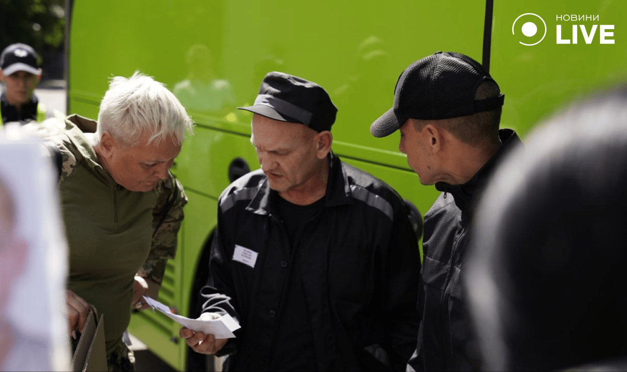 Військовополонений, якого зустрічають в Україні