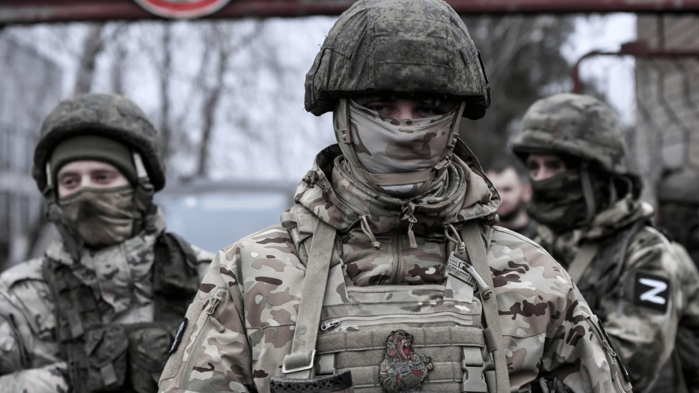 Окупанти вербують білорусів до російських військових ВНЗ