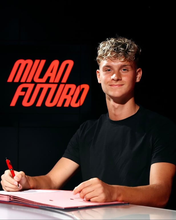 Максимилиан Ибрагимович подписал контракт с Миланом