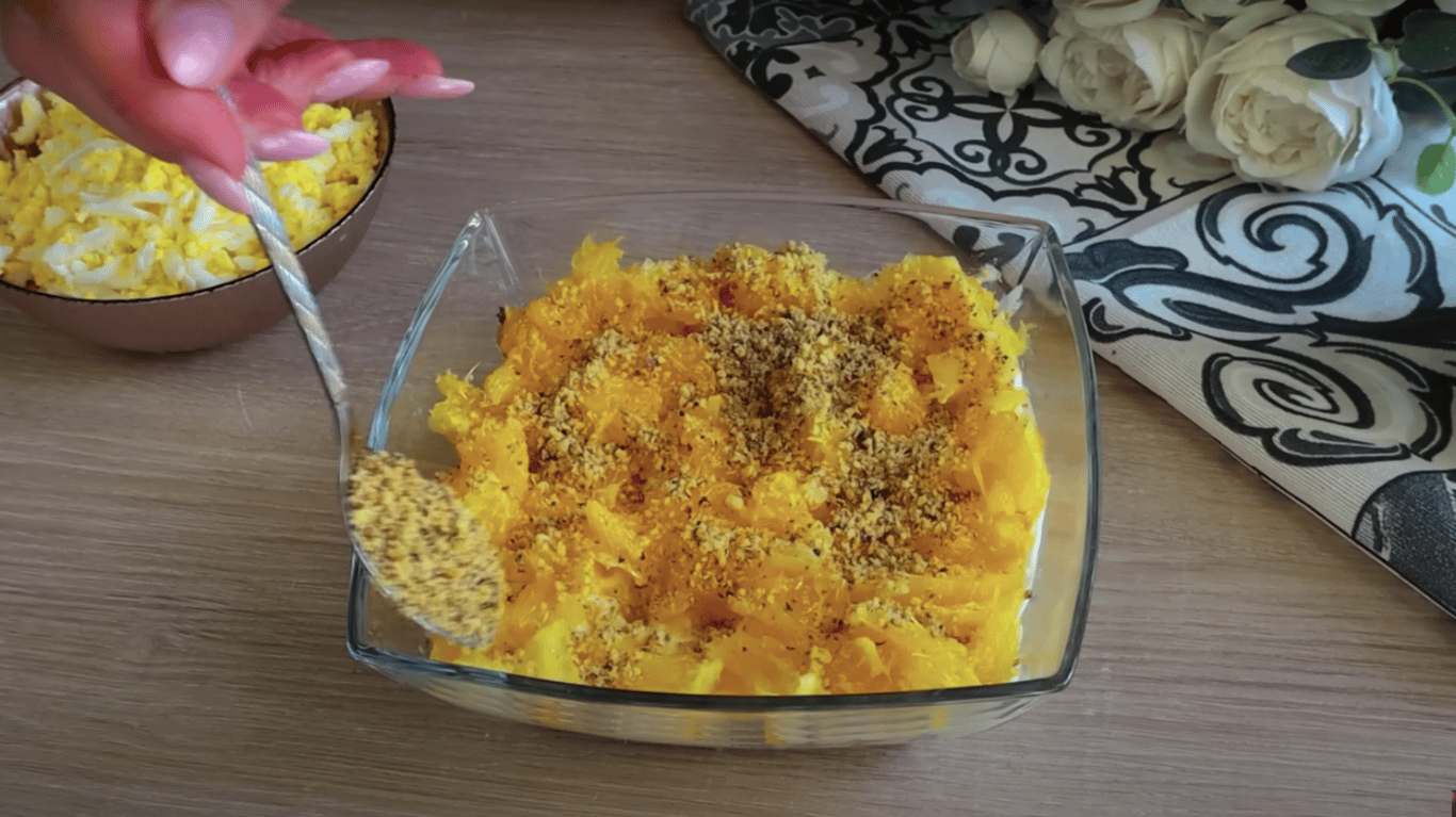 салат з куркою та апельсинами