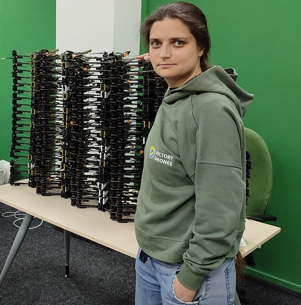 Марія Берлінська з дронами. Фото: Google