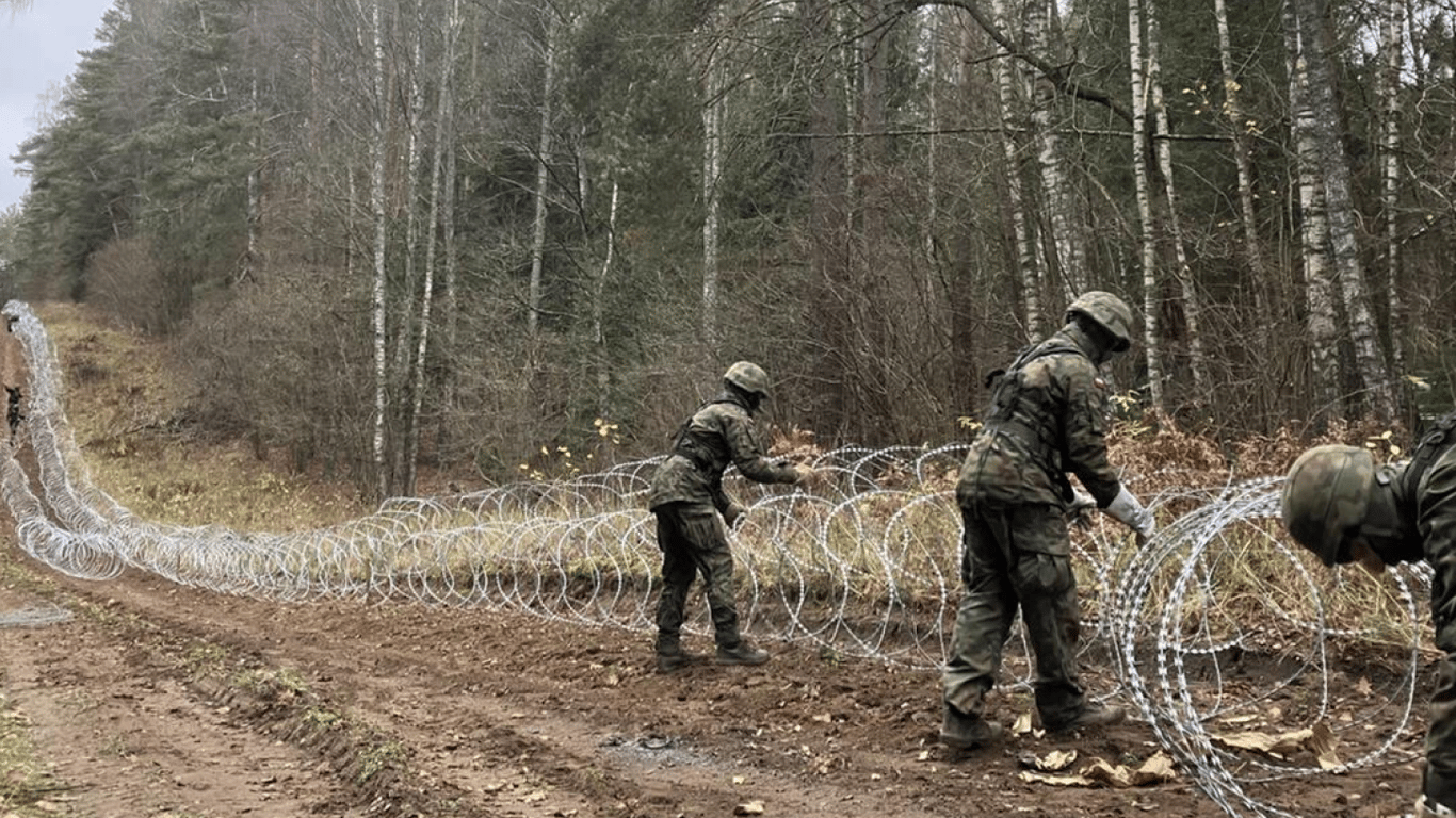 Польща, Литва, Латвія та Естонія просять ЄС побудувати оборонну лінію на кордоні з РФ та Білоруссю