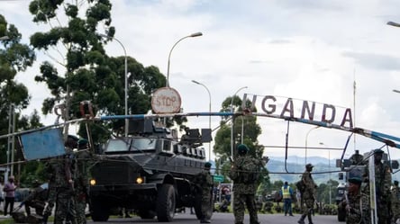 В Уганде боевики напали на школу: погибло более 40 детей - 285x160