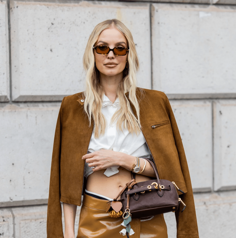 Коричневі окуляри найбільш універсальні