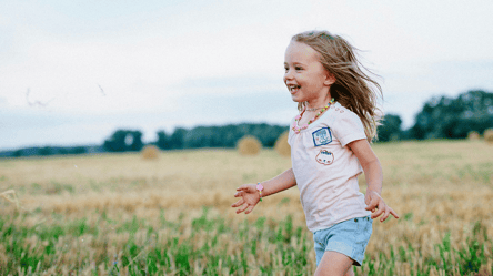 Як краще не називати дітей — топ імен з поганою енергетикою - 285x160