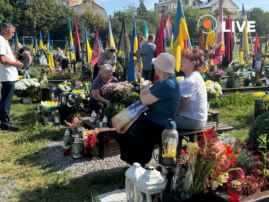 марсовое поле львов