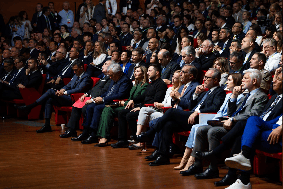 Зеленський підбив підсумки конференції із партнерами у Римі - фото 3