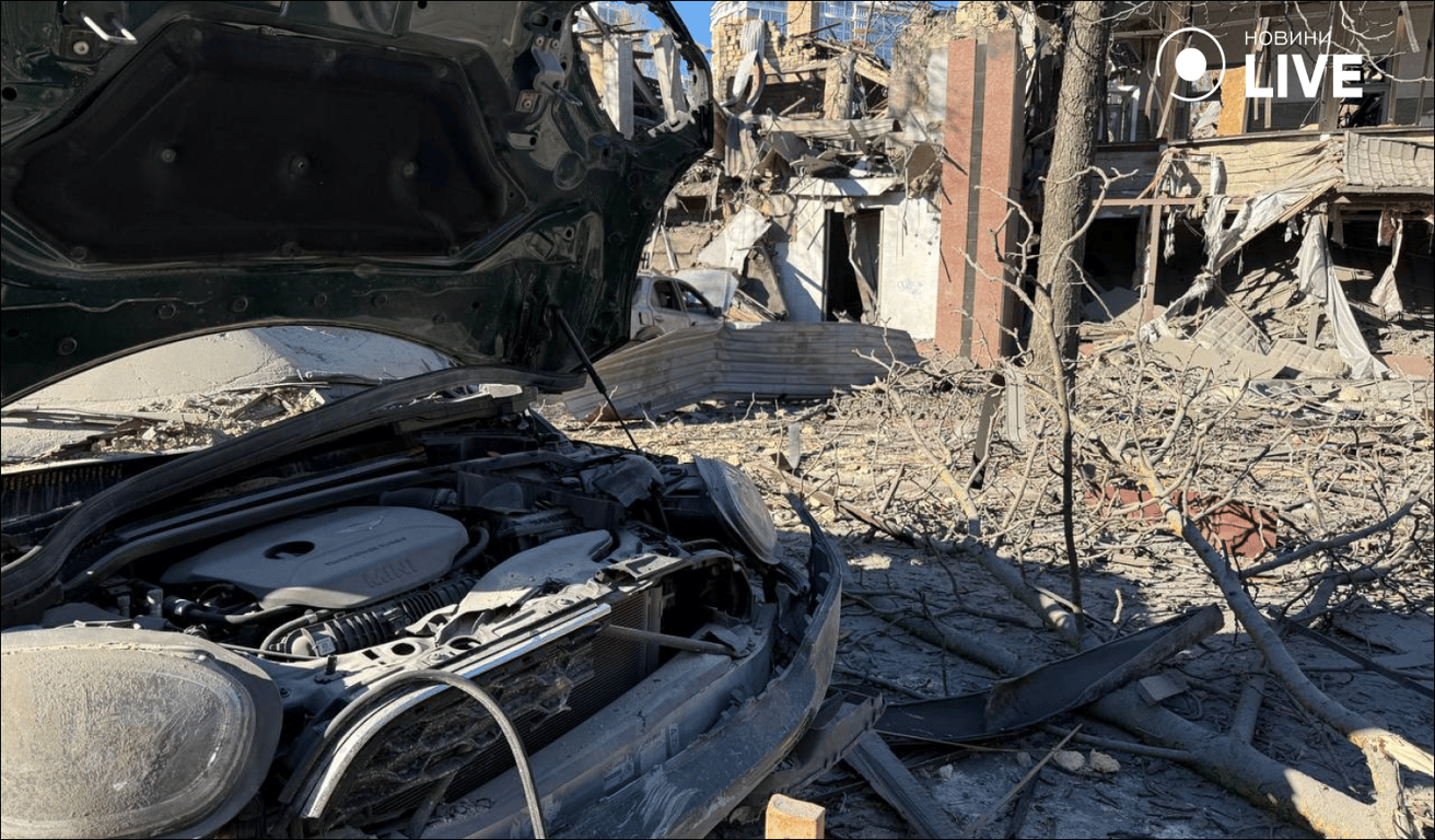 Удар по середмістю — як одесити пережили сьогоднішню атаку РФ - фото 3