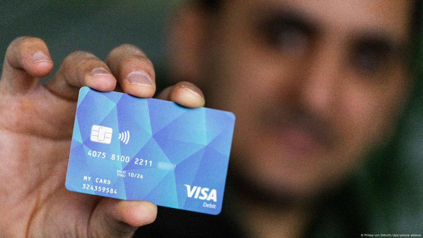 Visa повертається до Росії