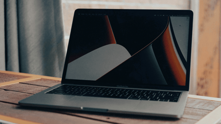 Do MacBooks need antivirus in 2025? - 285x160