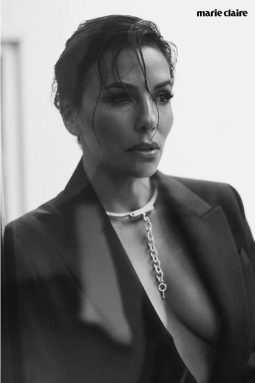 Акторка Єва Лонгорія у спокусливій фотосесії