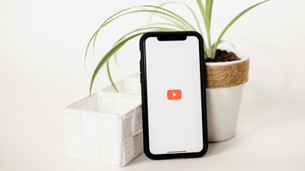 YouTube tests the new monetization method for content creators - 285x160