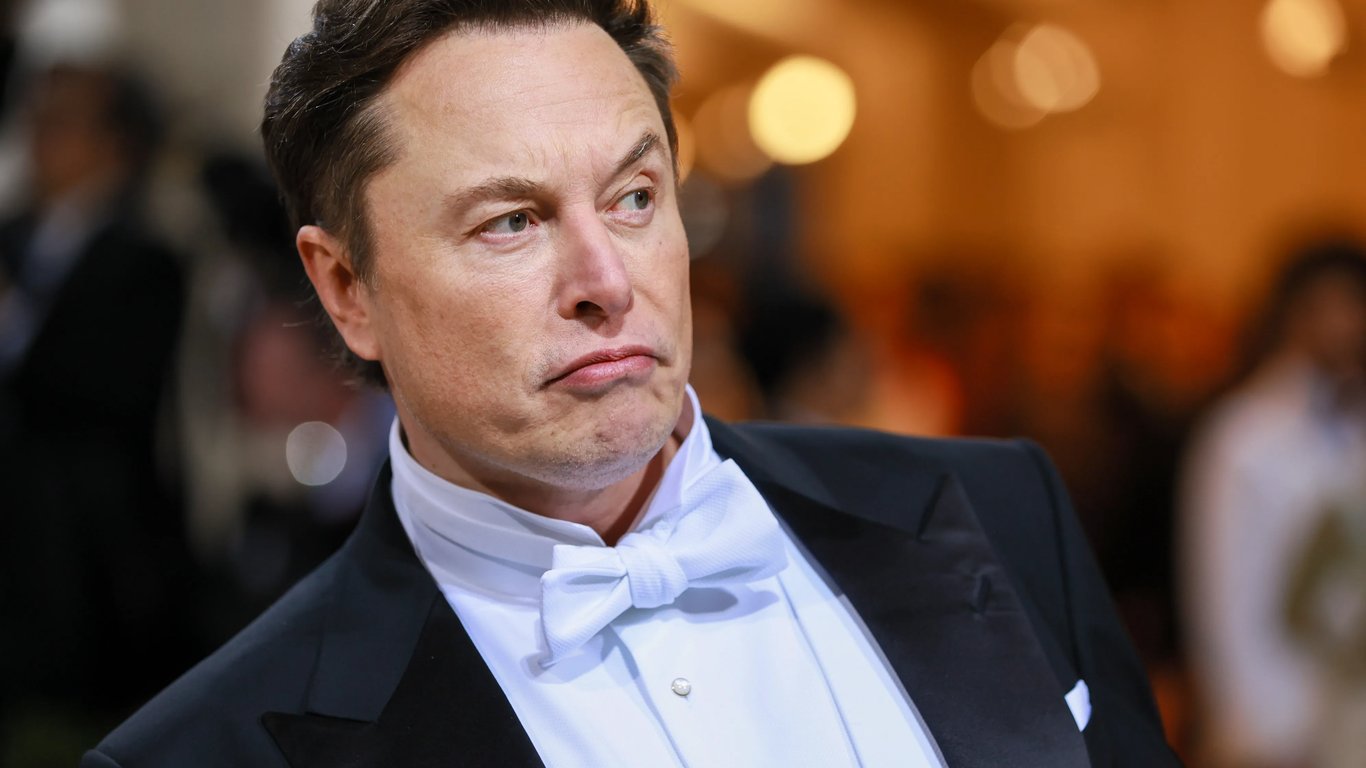 Засновник Tesla і Space X Ілон Маск втратив статус найбагатшої людини у світі за версією Bloomberg