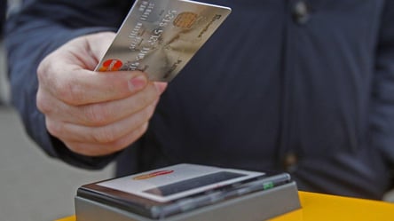 Розрахунки від 15 000 грн: які бонуси гарантує ПриватБанк - 290x166