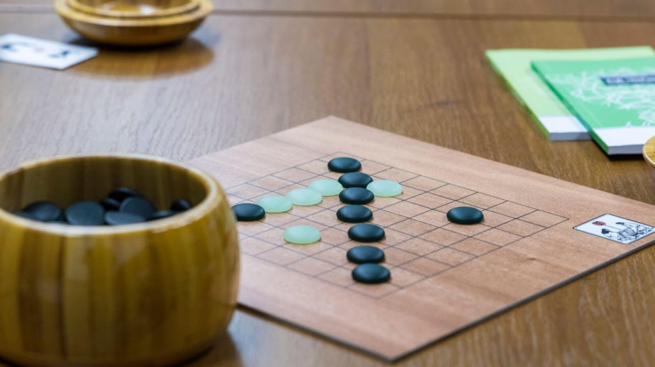 Буданов гра в Го