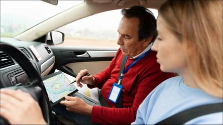 Кардіолога у Харкові судили за хабар — допомагав здати "на права" - 285x160