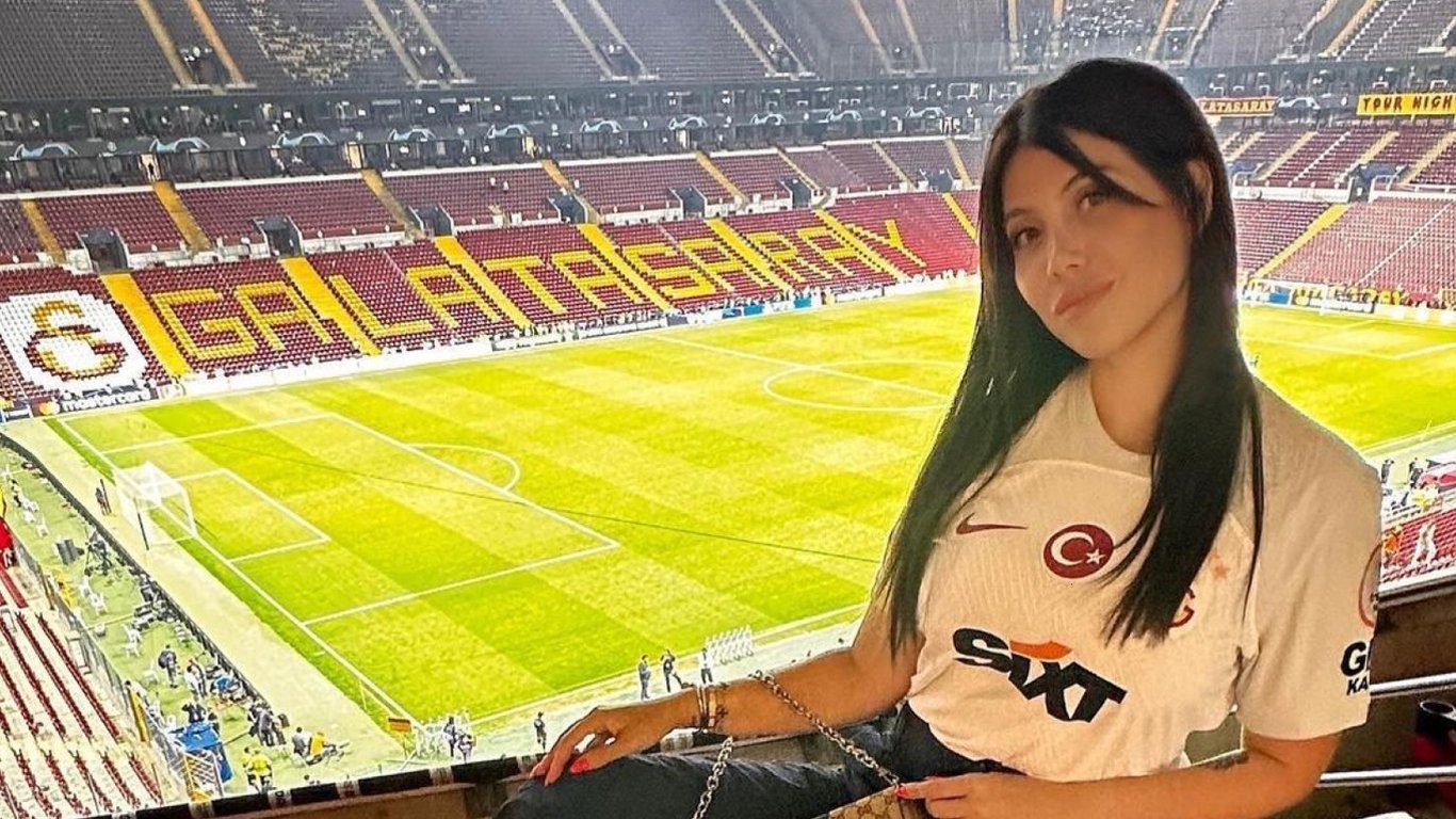 Дружина аргентинського футболіста зізналася, що бореться із серйозним захворюванням