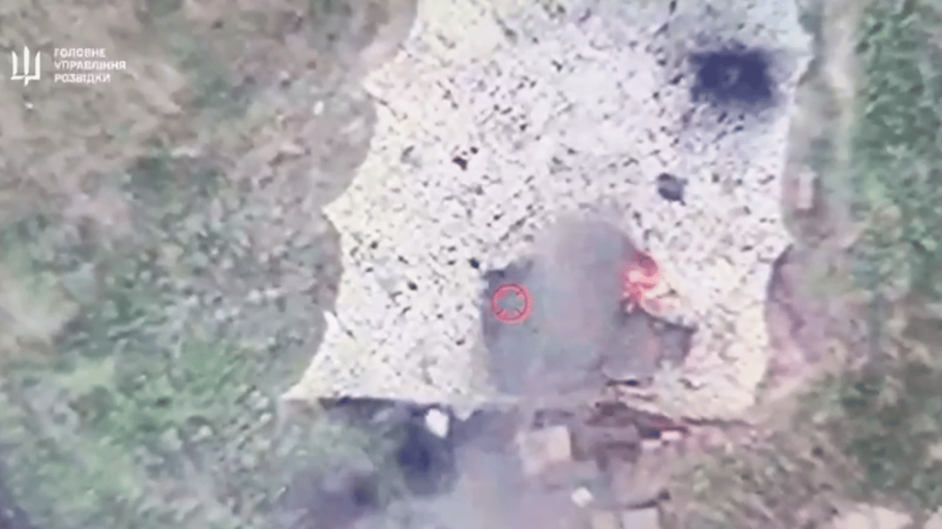 В ГУР показали кадри знищення безпілотником новітньої РЛС окупантів