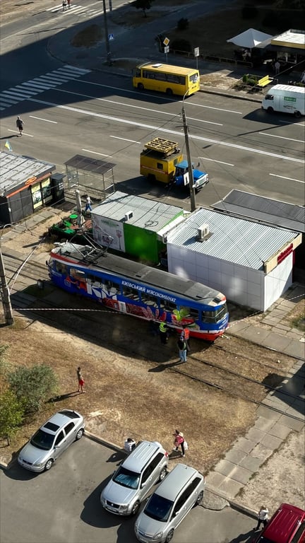 трамвай переїхав жінку в Києві