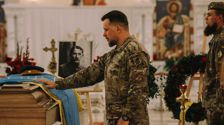 Білецький із військовими вшанував Євгена Коновальця у Києві - 290x166