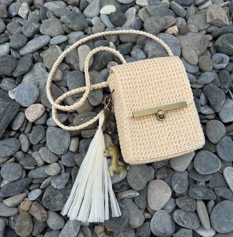 Колір сумки можна сміливо обирати за смаком