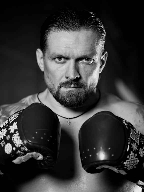 Александр Усик