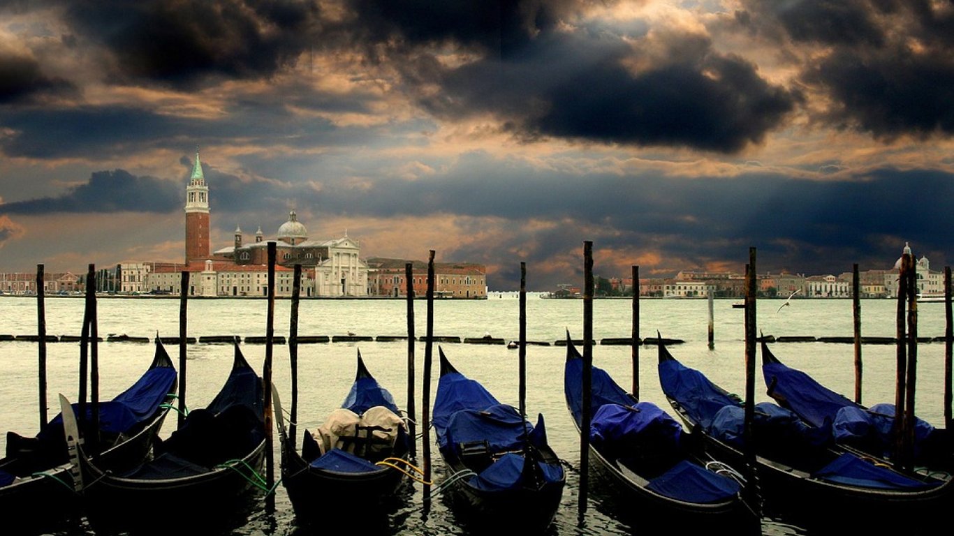 В Венеции пересыхают каналы: причина